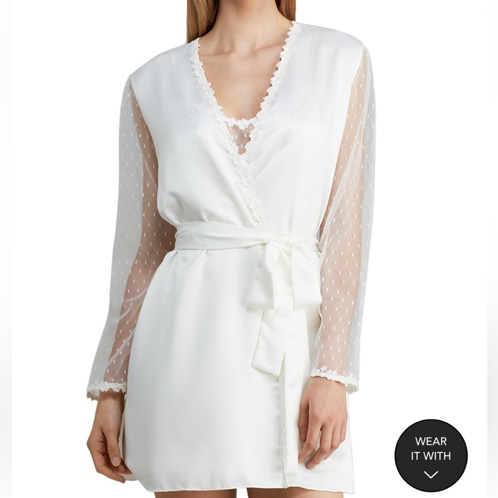 Flora Nikrooz Showstopper Charmeuse Cover-Up White Robe